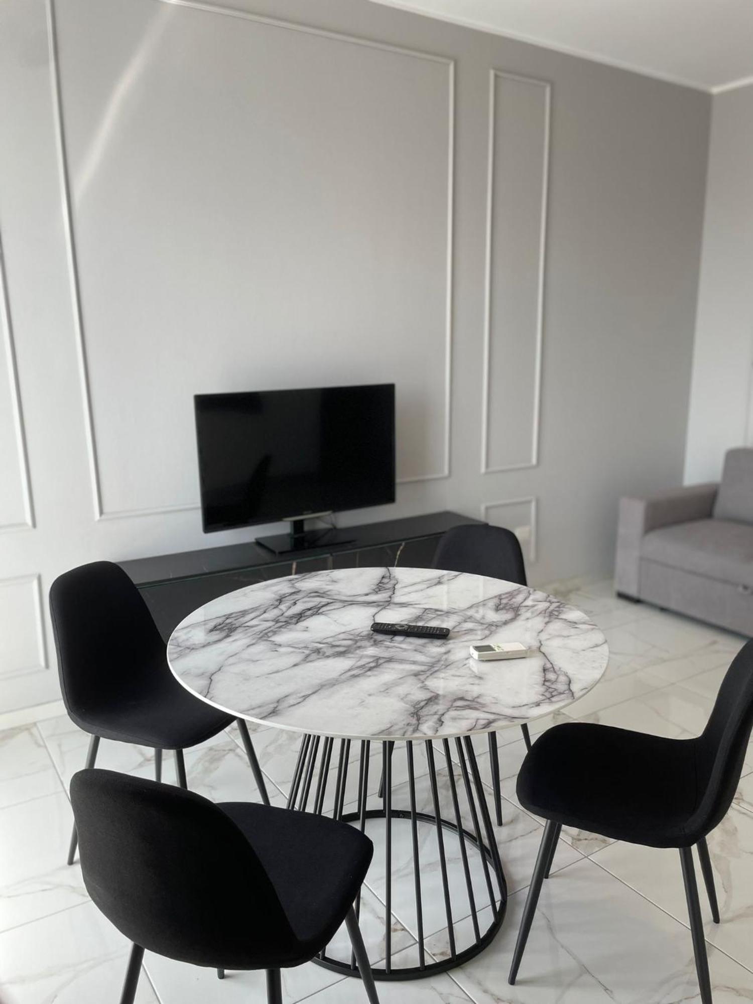 Apartment Luxury 100 Mq A Stone's Throw From The Duomo *