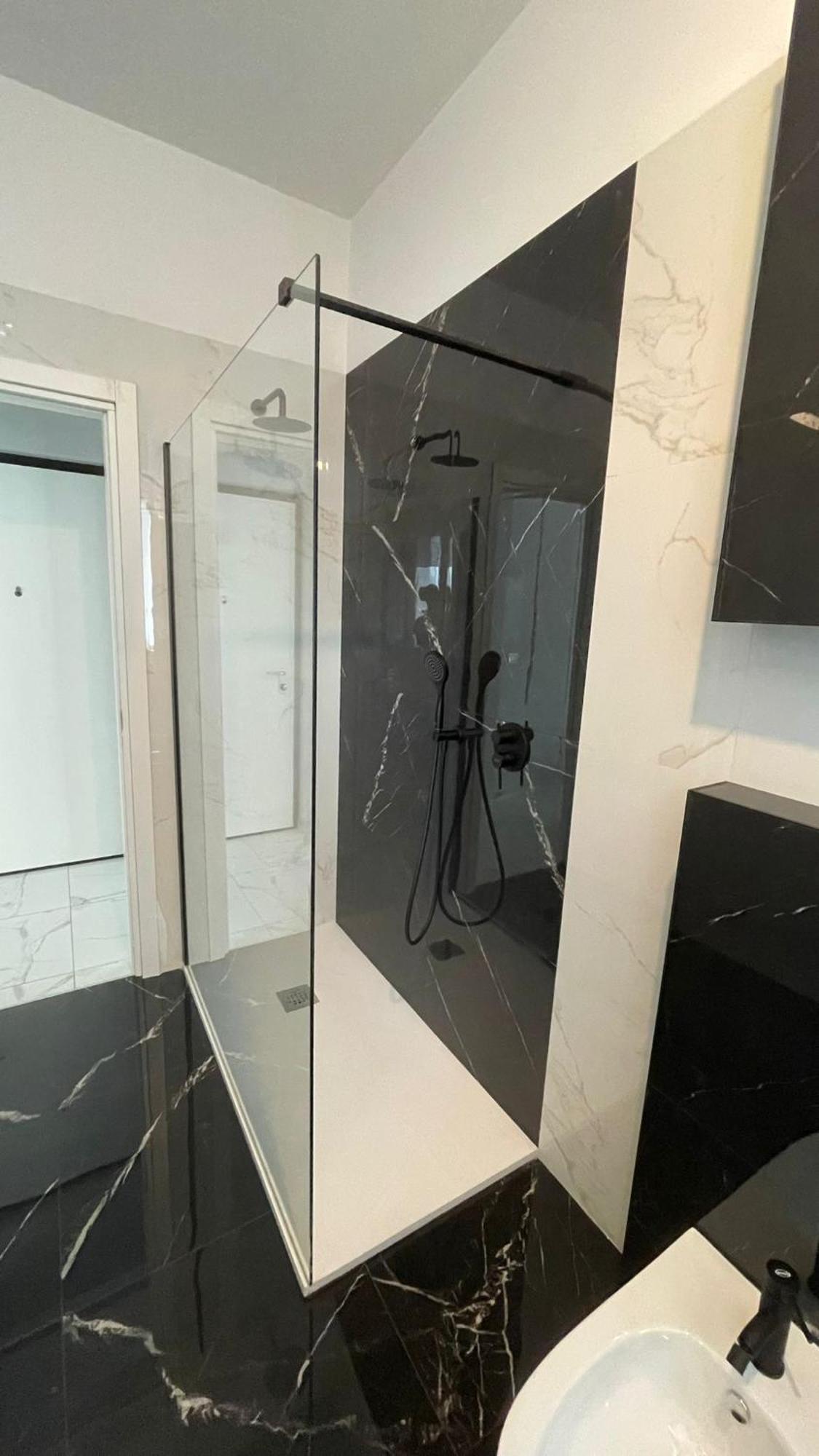 Luxury 100 Mq A Stone's Throw From The Duomo Apartment